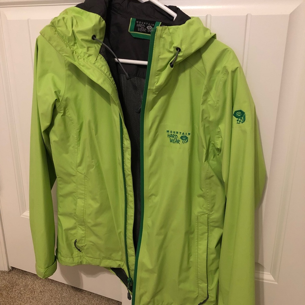 Mountain Hardware rain coat